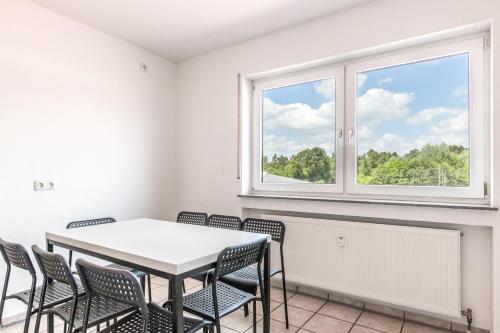 Monteurapartment I 8 Betten I Kuche I Waschmaschine I Balkon in Munster Bei Dieburg