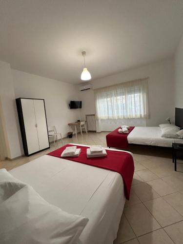 Peppe's Bed - image 7
