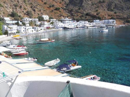 Beach, Daskalogiannis Hotel in Sfakia