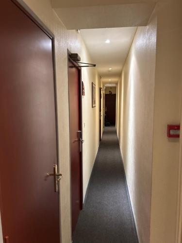 Hotel le Clémenceau - image 7