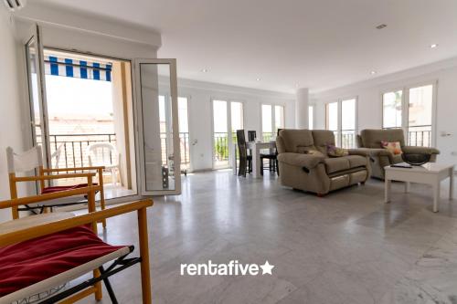 Apartment room in rentafive - Centro - A/A - 1min playa