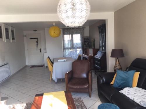 Chambre privée dans maison en colocation - Pension de famille - Roissy-en-France