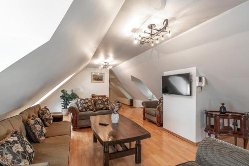 AirHome - Old Dominican Monastery, Tallinn (photo 2)