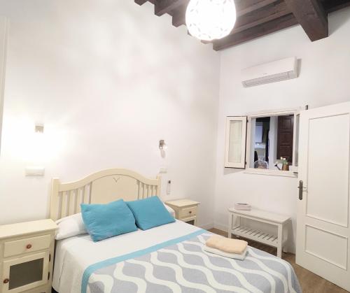 Apartamento Tres Culturas - image 13
