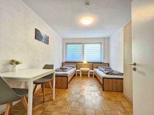 Wohnreich Blaustein Mitte -1B- 2er WG Wohnreich Blaustein Mitte -1B- 2er WG