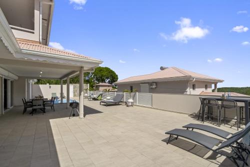 Létesítmények, Villa Loiseau des îles (Villa Loiseau des iles) in Les Anses-d'Arlet