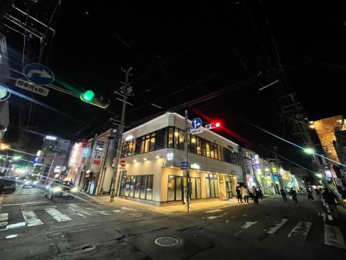 SharCul Hirosaki 城も寺も徒歩圏内。桜やねぶたやりんごも楽しめる！