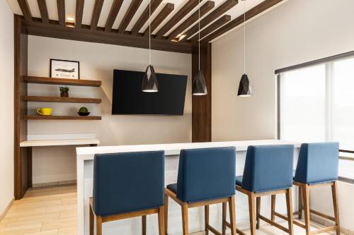 餐飲選擇, Holiday Inn Express Tuscaloosa-University By IHG in 土斯卡魯沙 (AL)