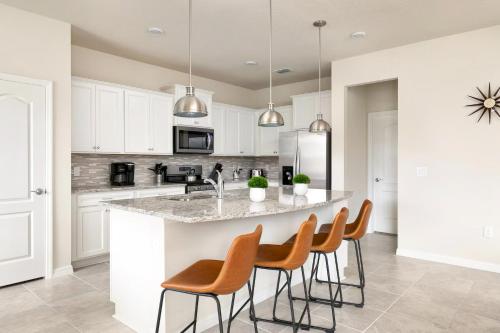 Your 2024 Vacation awaits with Reduced Rates in Davenport, USA