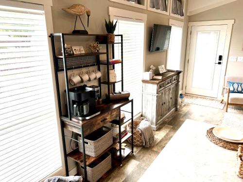 The Little Getaway-Sleeps 4, Firepit, Pet friendly in Pottsboro, USA