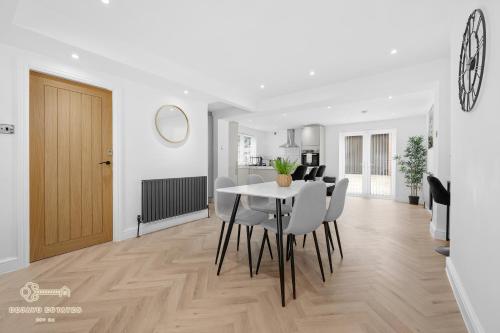 Entire Modern & Spacious 3BDR home in Manchester right next to Coop Live & Ethiad, Manchester (fotografie 6)