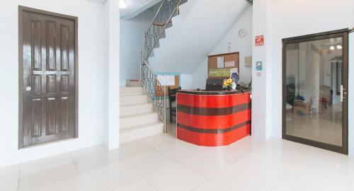 RedDoorz @ Raj Inn Guimaras