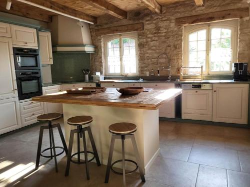 Villa Caprice Forges, tout juste rénovée, superbe Villa Caprice Forges, tout juste rénovée, superbe