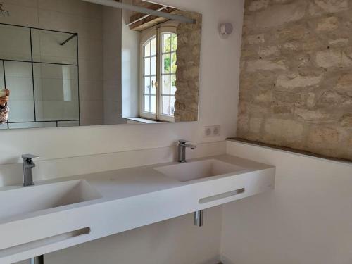 Villa Caprice Forges, tout juste rénovée, superbe Villa Caprice Forges, tout juste rénovée, superbe