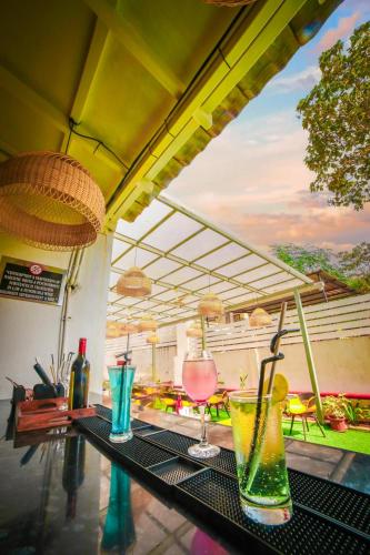 Bar/lounge, HUE GUH The Porto Candolim in Marra