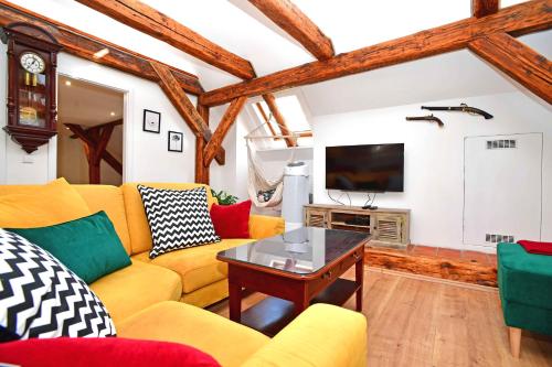 Romantic apartment under the Prague castle, Прага (фото 4)
