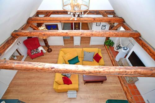 Romantic apartment under the Prague castle, Прага (фото 3)