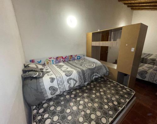 Villa Samantha - Casa Colonial con Parqueadero - image 2