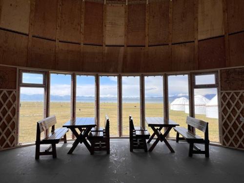 Restorāns, Yurt Camp "Sary-Bulun" at Song-Kul Lake, Naryn Сон-Куль in Tuz
