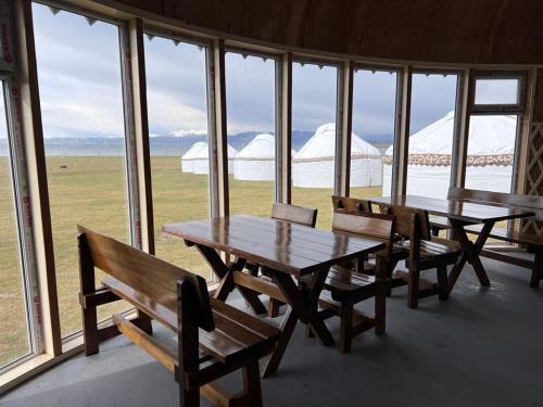 Restorāns, Yurt Camp "Sary-Bulun" at Song-Kul Lake, Naryn Сон-Куль in Tuz