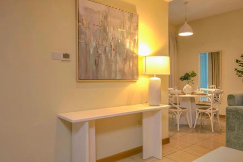 Stunning 1 Bed Apartment in Sulafa Tower - image 8