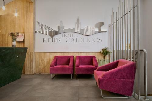 Reyes Católicos – Seville, KY