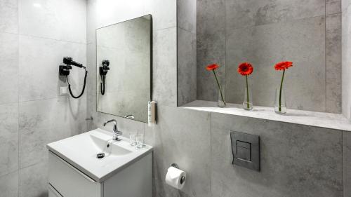 Korona Hotel Wroclaw Market Square - image 7