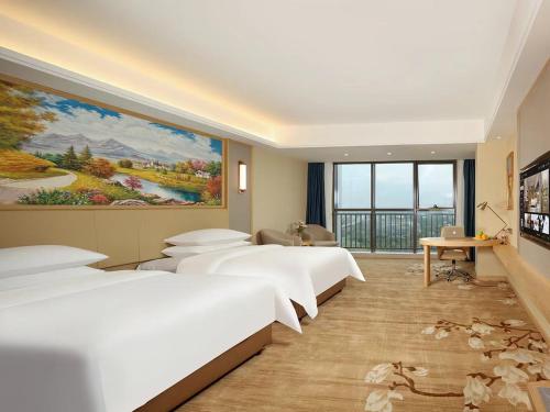 2 double beds