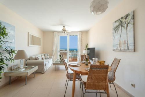 Grand View Apartment