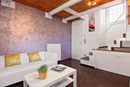Apartments Florence - San Gallo Suite VII with balcony - main image