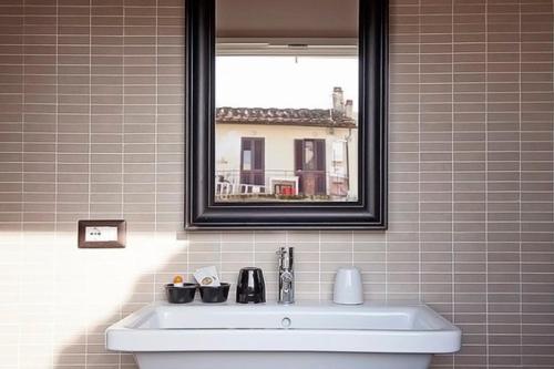 Apartments Florence - San Gallo Suite VII with balcony - image 4