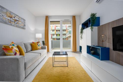 AtriumResidences with FreeParking, AC, Balcony and Wi-fi, Budapest