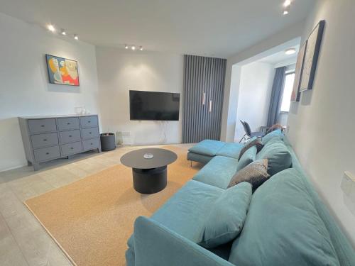 Eastern Hub - Jing'an Temple Branch Stylish 3bedrooms in Bustling Location Surrounded by Trendy Bistro and Bar Street, Only 100m from Subway, Shanghai (foto 9)