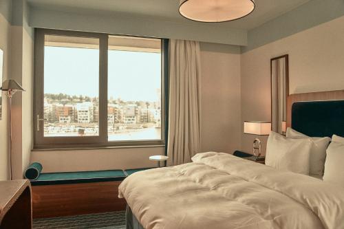 1 queen bed