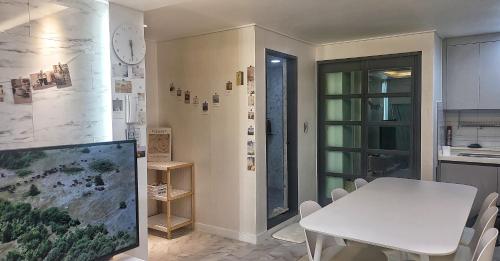 Gumi Have Stay Hotel exterior