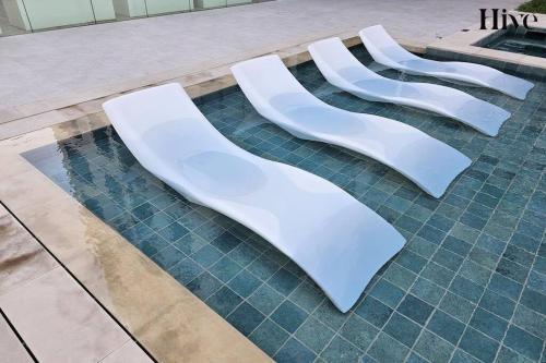 7 by Aurora 209 - main image