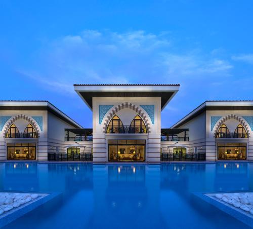 Jumeirah Zabeel Saray Royal Residences
