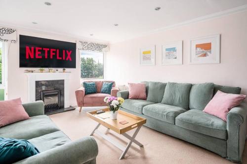 Lovely 4 Bedroom House in Central Bath, Bath