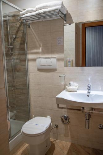 Hotel Lirico - image 13