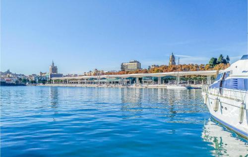 Awesome home in Málaga w/ WiFi and 2 Bedrooms - main image
