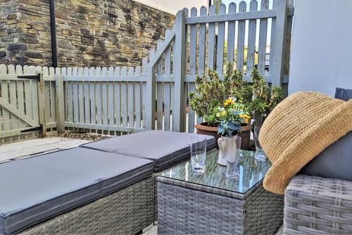 No2 Old Station's Masters House No2 Old Station's Masters House