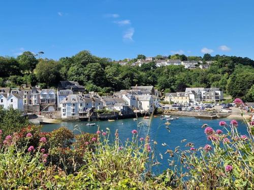 No2 Old Station's Masters House No2 Old Station's Masters House