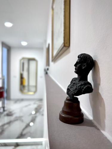 Escape to the Eternal City Vatican Stay, Rome (photo 7)