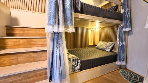 Hideout Hostel Room Type - Standard 6 Bed Dormitory