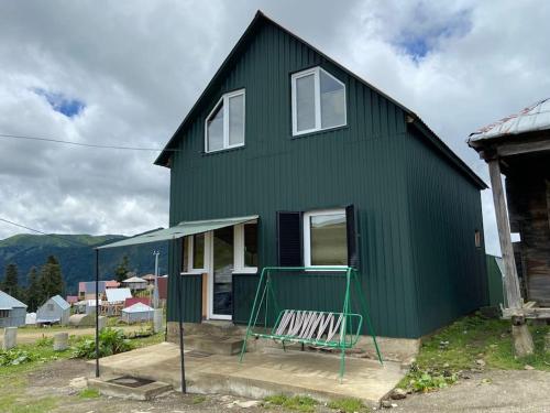 Cotria's Cottage at Gomismta