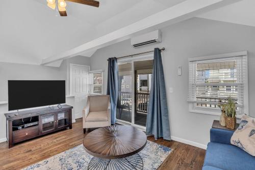 Welcome to Manasquan Beach 2 - Steps to the Sand in Manasquan (NJ)