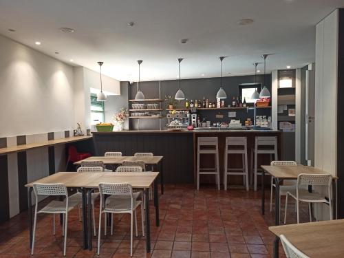 Ételek és italok, Hotel 3 Arcs in Besalu
