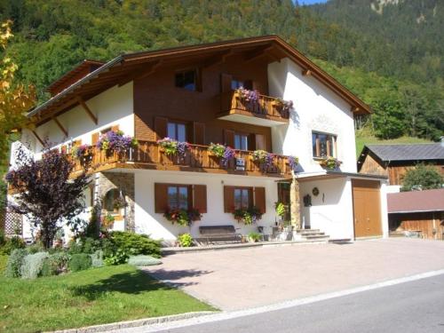 ทางเข้า, Haus Helga in ใจกลางเมืองบรันด์