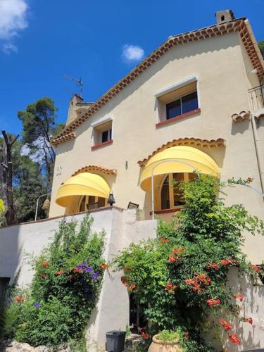 Le Mas Les Salamandres - Location, gîte - Lorgues