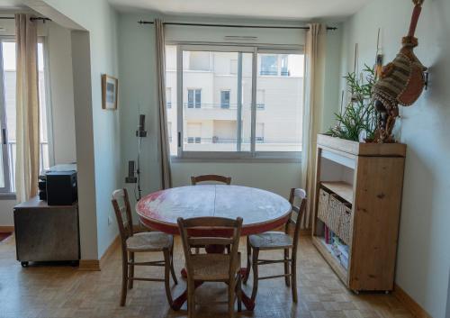 Appartement familial 2 chambres, Lyon (fotografie 6)